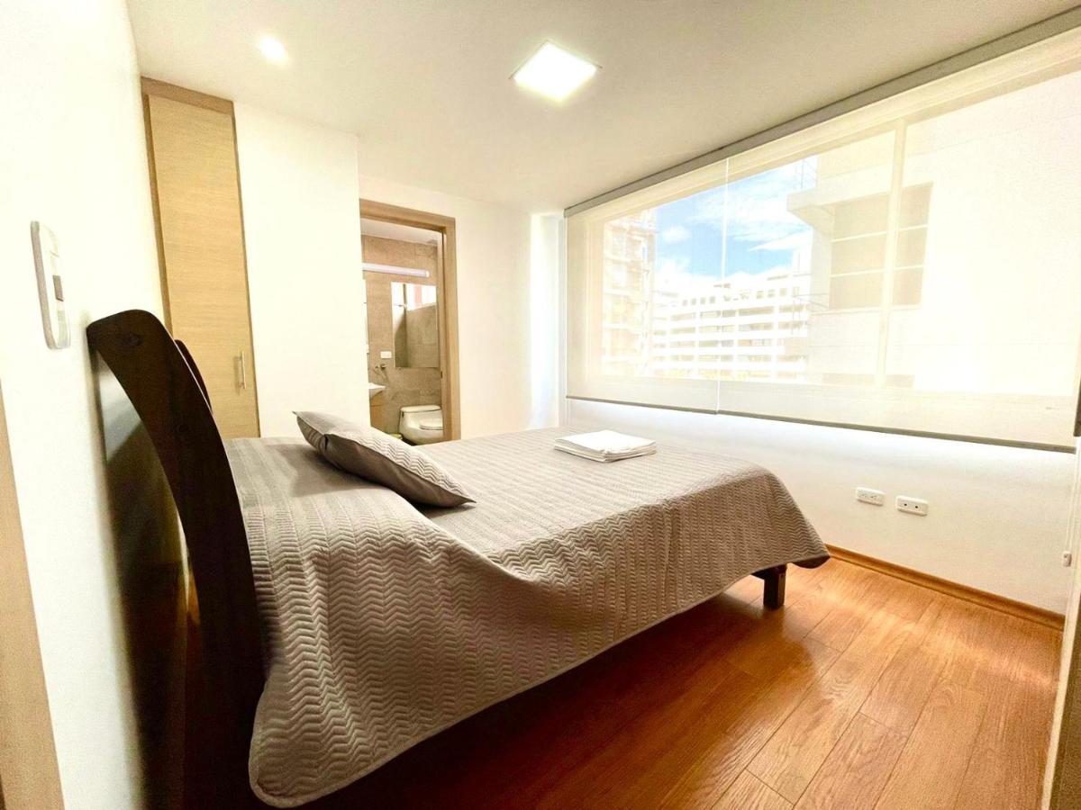 קיטו Itsahome Apartments - Torre Seis מראה חיצוני תמונה