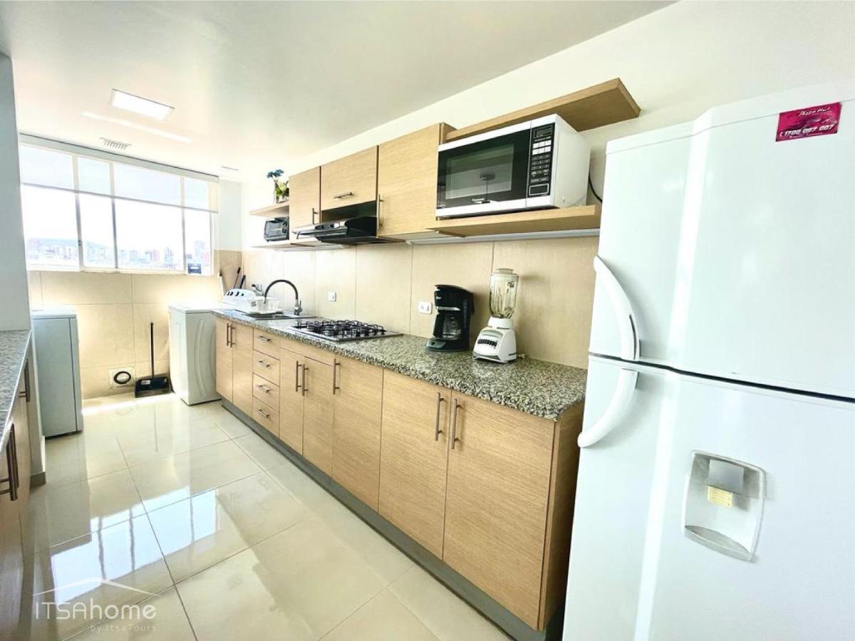 קיטו Itsahome Apartments - Torre Seis מראה חיצוני תמונה