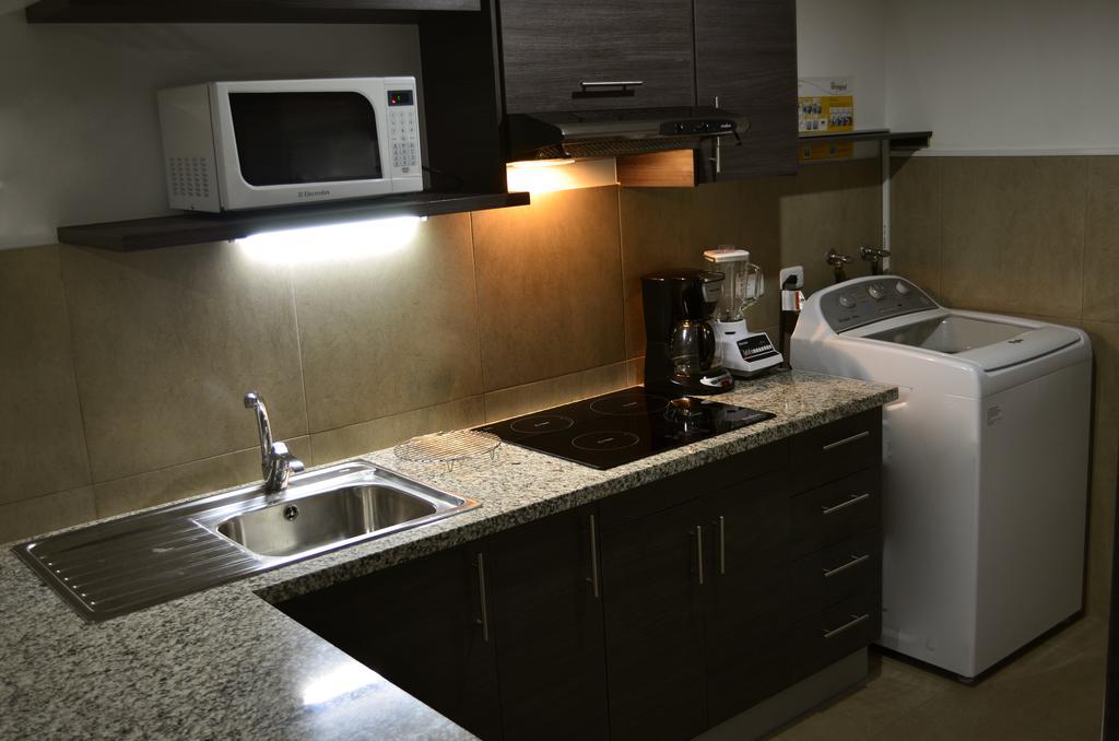 קיטו Itsahome Apartments - Torre Seis חדר תמונה