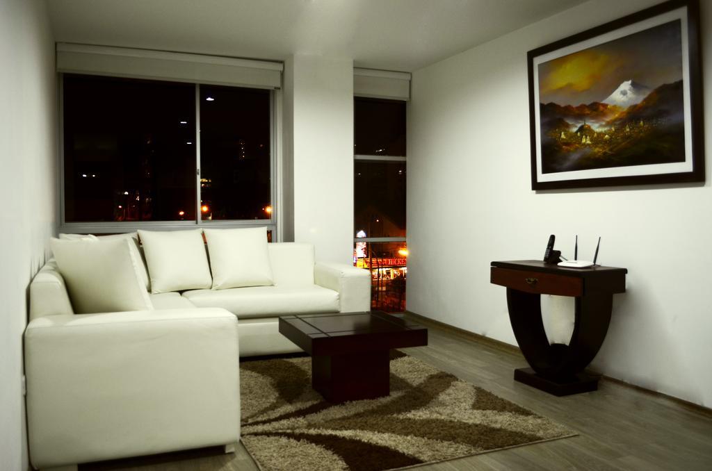 קיטו Itsahome Apartments - Torre Seis חדר תמונה