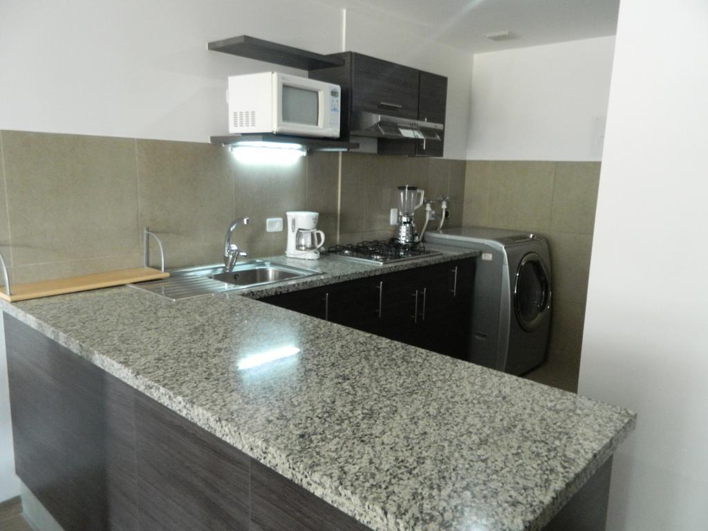 קיטו Itsahome Apartments - Torre Seis חדר תמונה