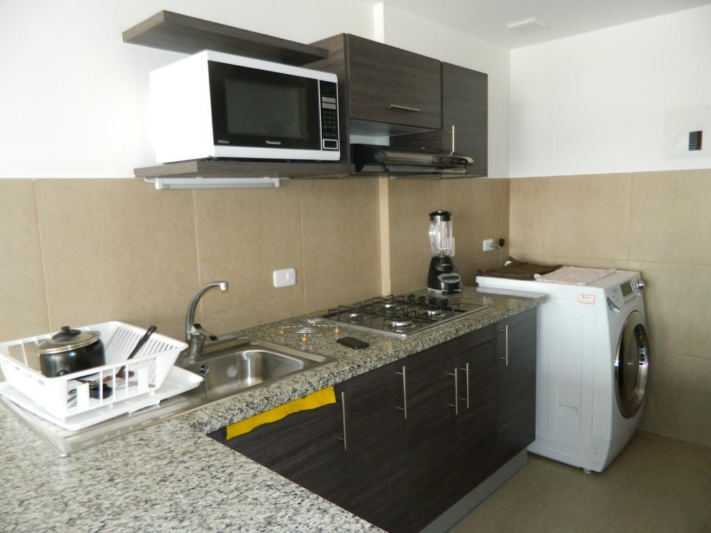 קיטו Itsahome Apartments - Torre Seis חדר תמונה